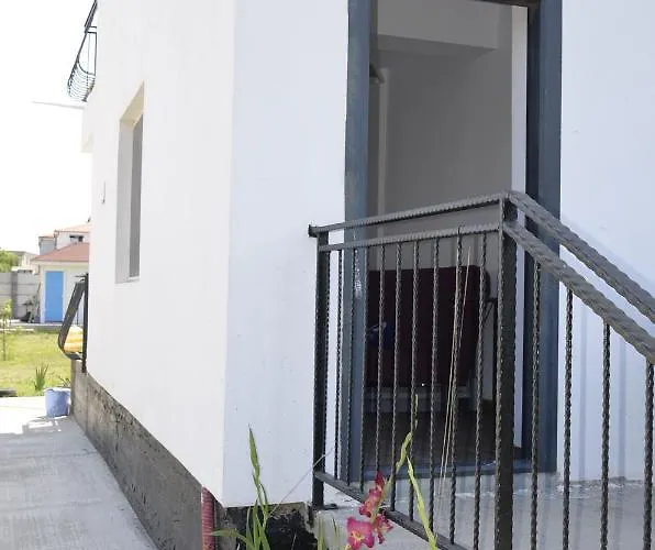 Casa Robinson Гостевой дом Вама-Веке